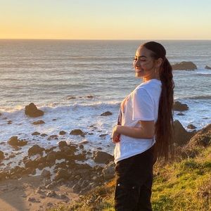 Meet your Posher, Samantha